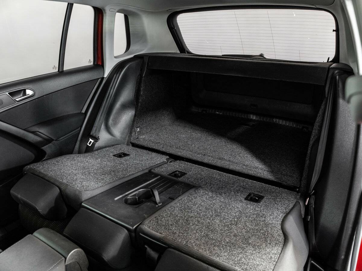 Б/У Фольксваген Тигуан 2012 года. Фото: #17