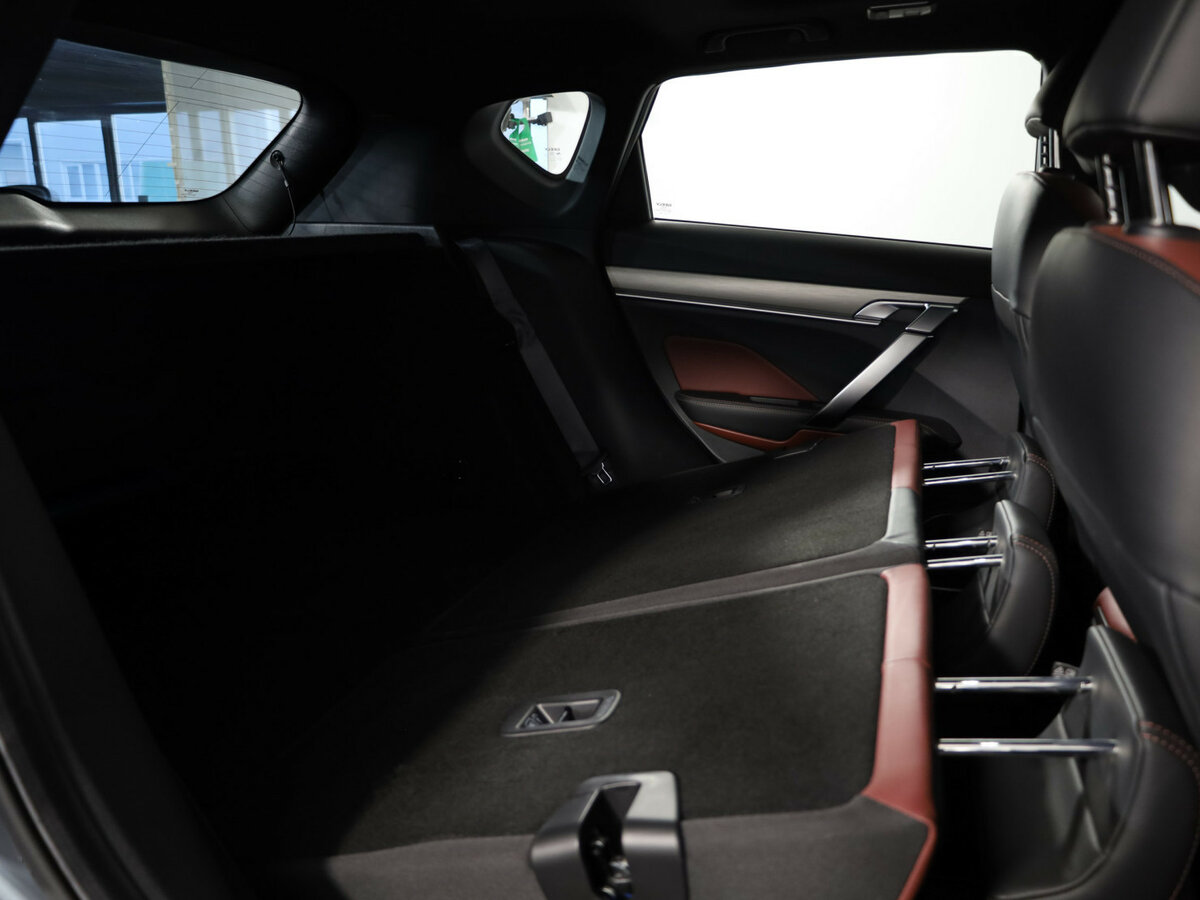 Б/У Джили Кулрэй 2022 года. Фото: #15