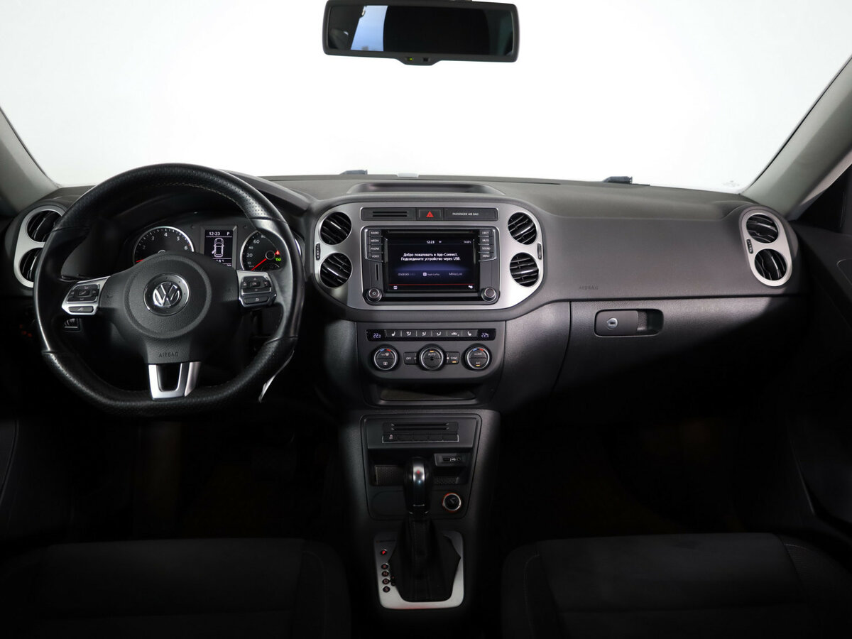 Б/У Фольксваген Тигуан 2016 года. Фото: #8