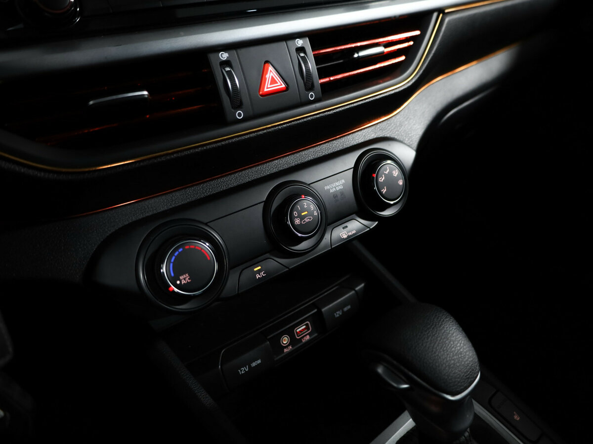 Б/У Киа Церато 2018 года. Фото: #12