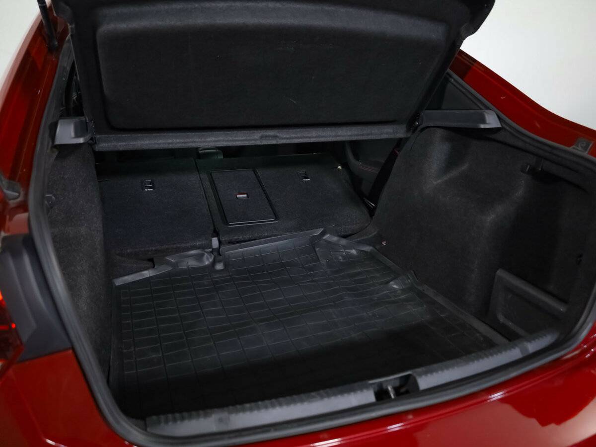 Б/У Фольксваген Поло 2021 года. Фото: #25