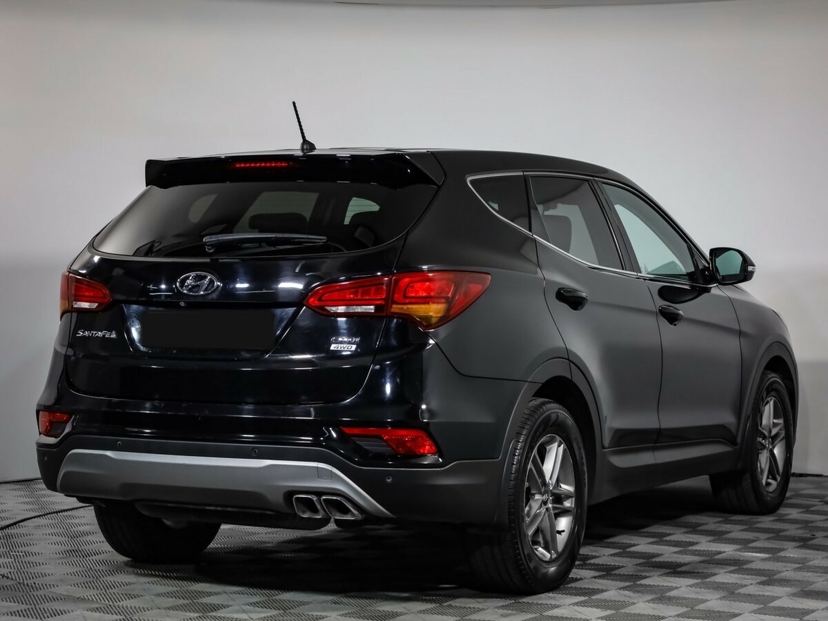 Б/У Хендай Санта Фе 2016 года. Фото: #4