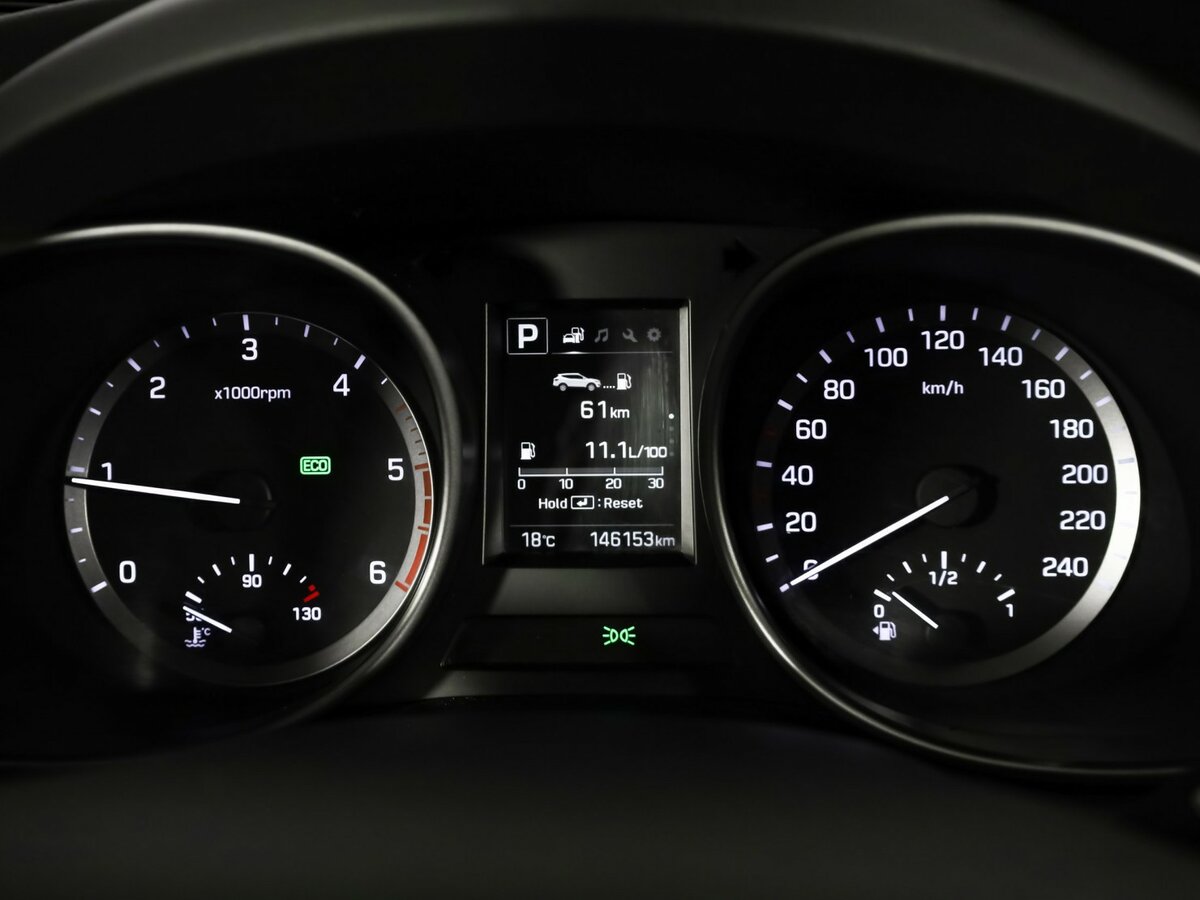 Б/У Хендай Санта Фе 2016 года. Фото: #11