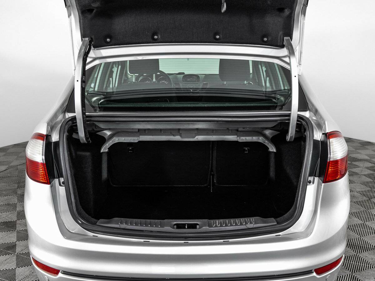 Б/У Форд Фиеста 2016 года. Фото: #15