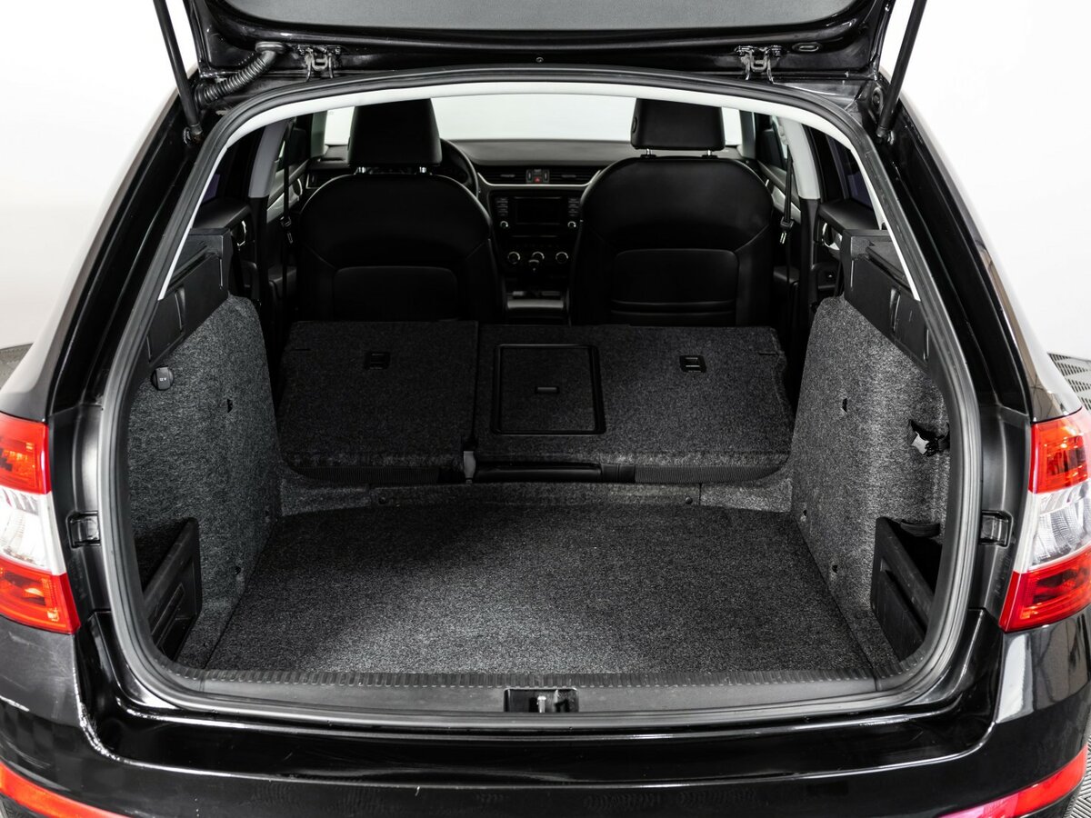 Б/У Шкода Октавия 2014 года. Фото: #18