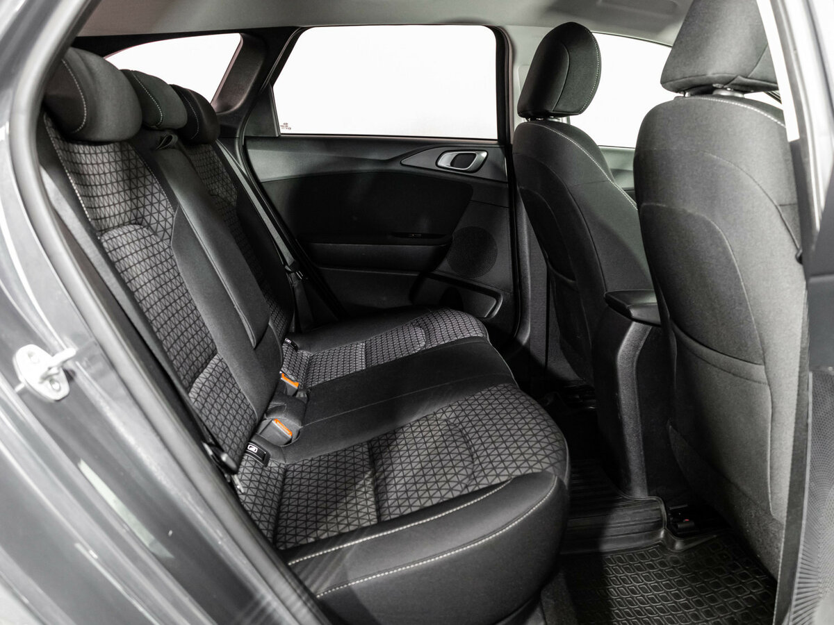 Б/У Киа Сид 2019 года. Фото: #14