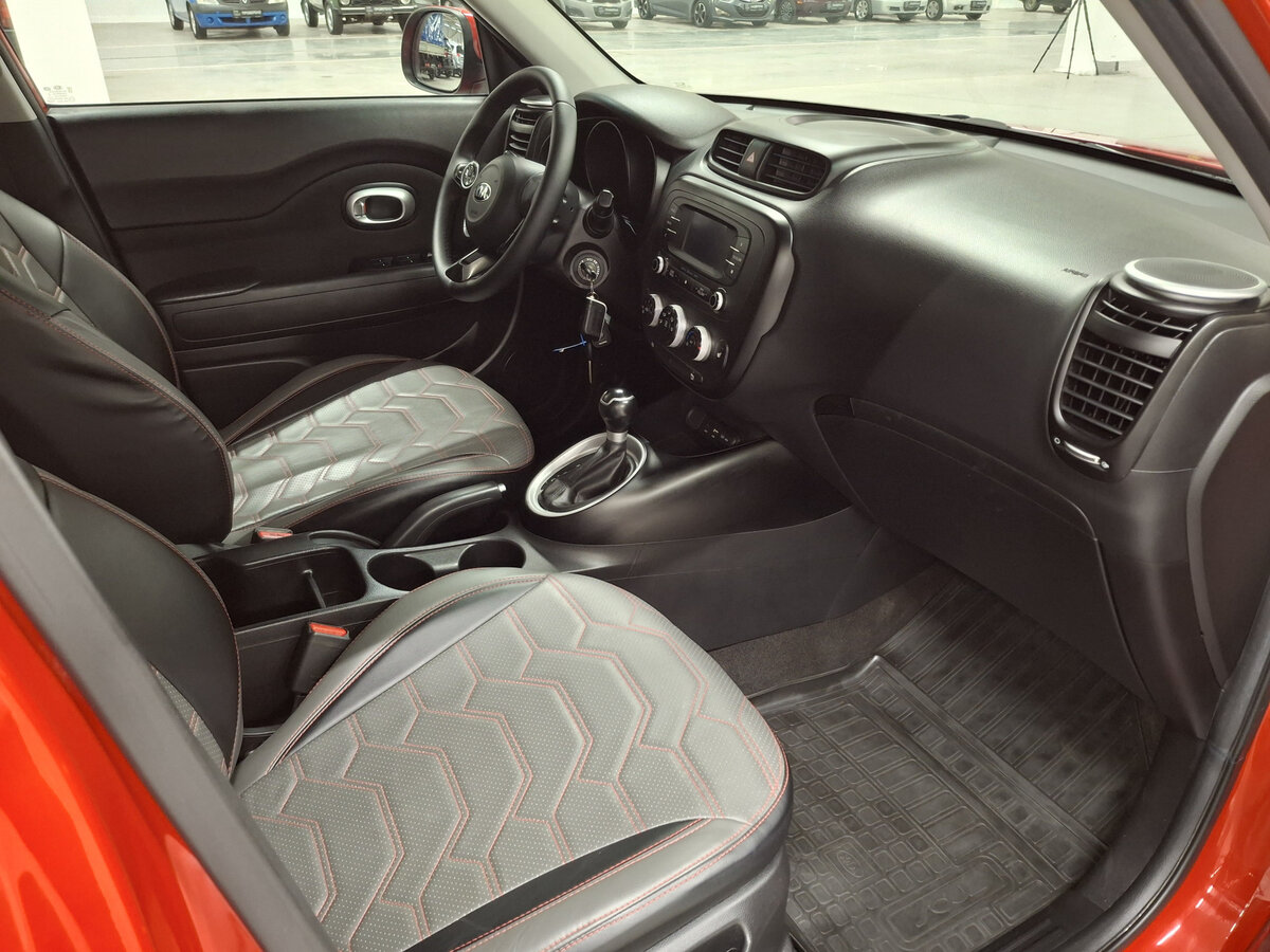 Б/У Киа Соул 2016 года. Фото: #10