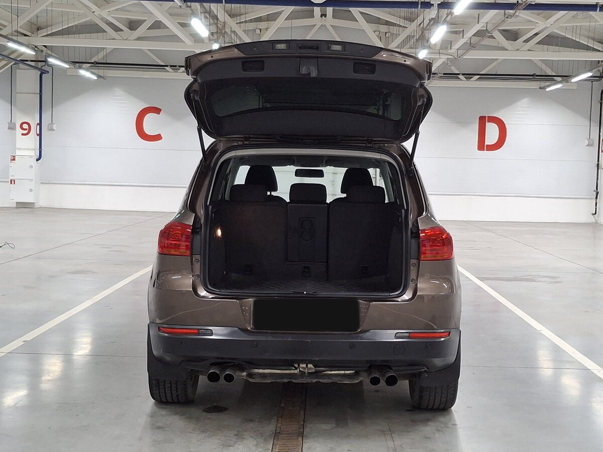 Б/У Фольксваген Тигуан 2015 года. Фото: #9