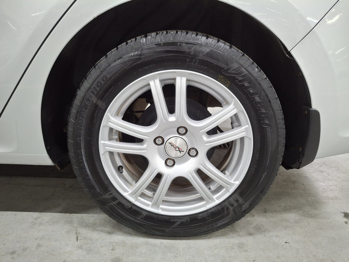 Б/У Киа Рио 2017 года. Фото: #16