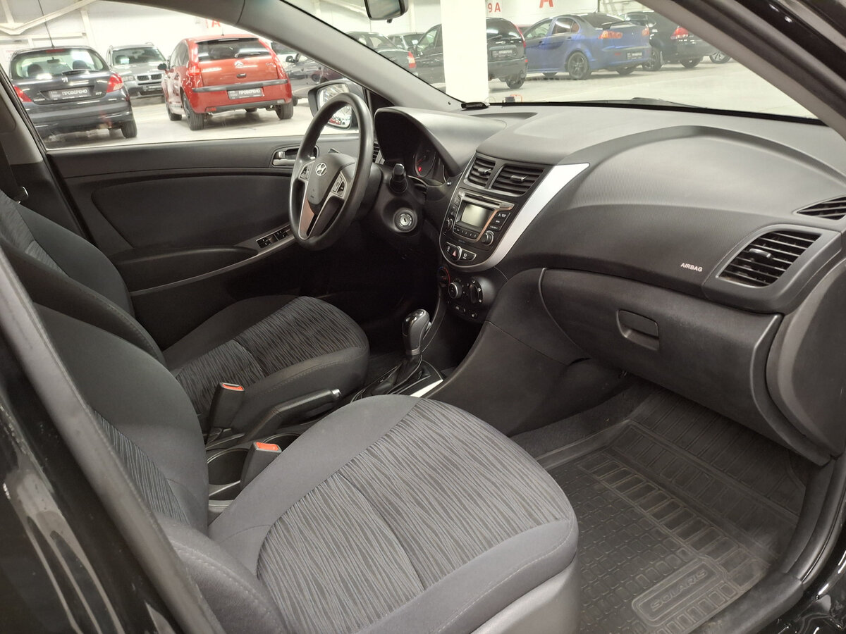 Б/У Хендай Солярис 2015 года. Фото: #10