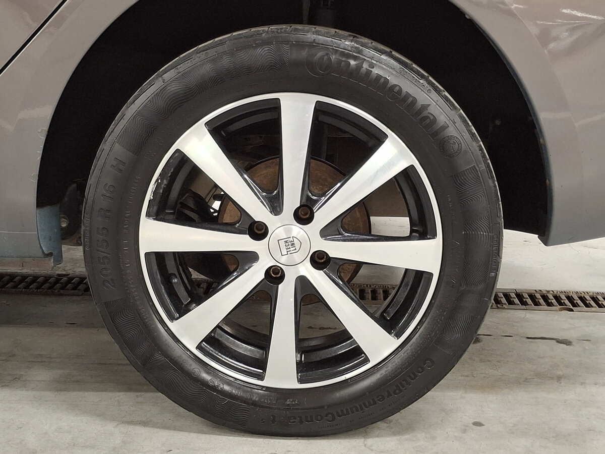 Б/У Лада (ВАЗ) Веста 2019 года. Фото: #17