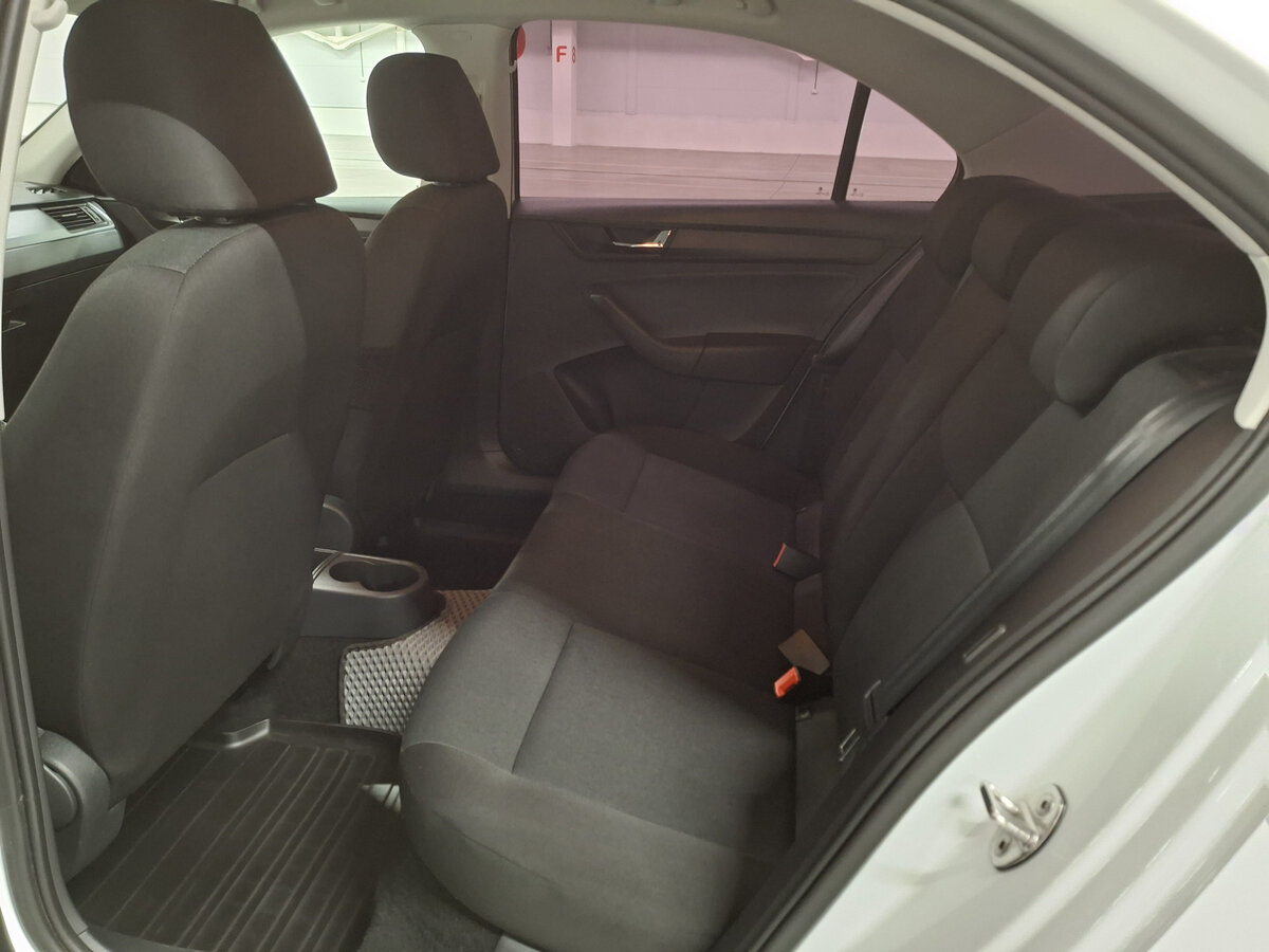 Б/У Шкода Рапид 2019 года. Фото: #11