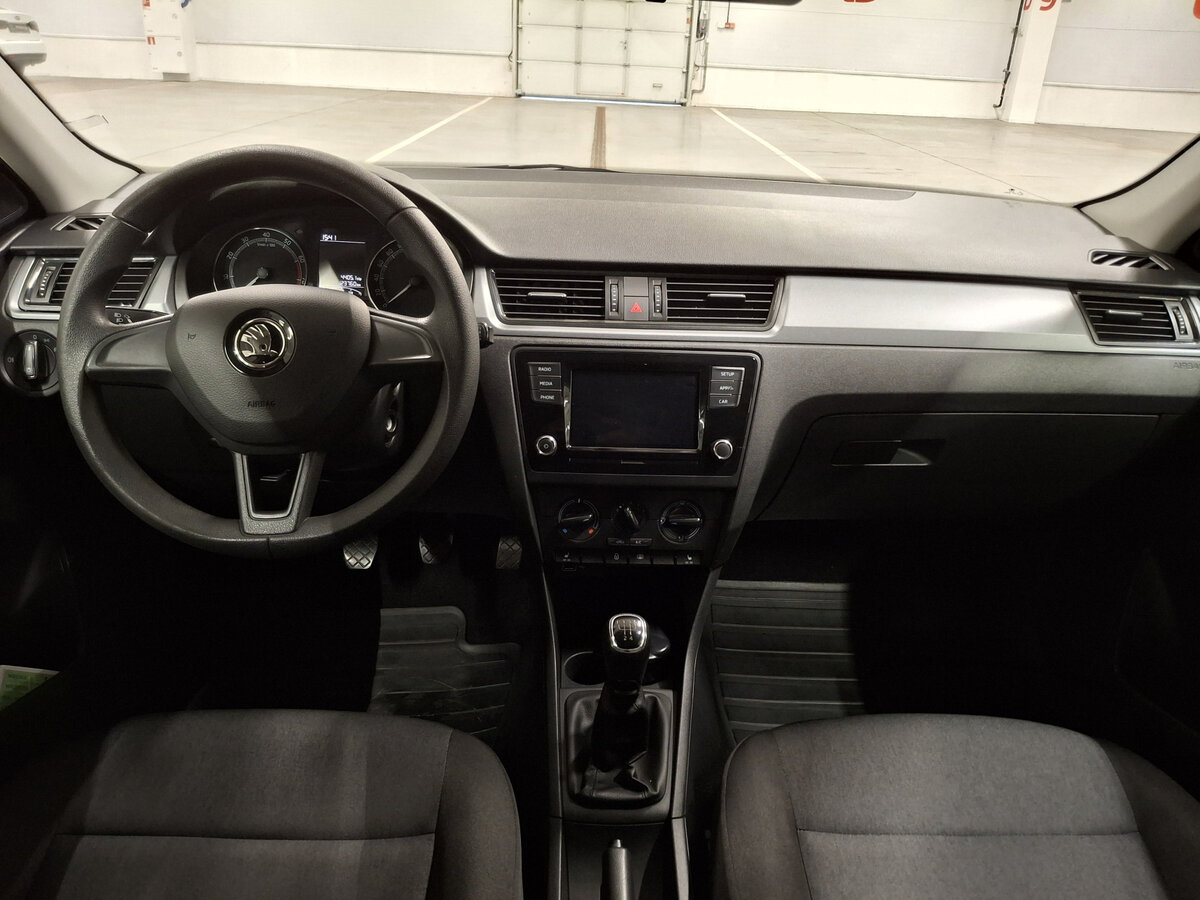 Б/У Шкода Рапид 2019 года. Фото: #13