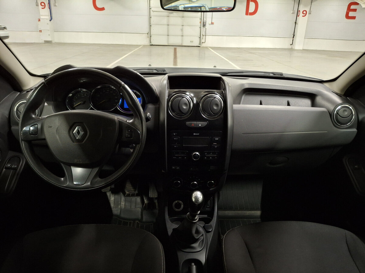 Б/У Рено Дастер 2018 года. Фото: #13