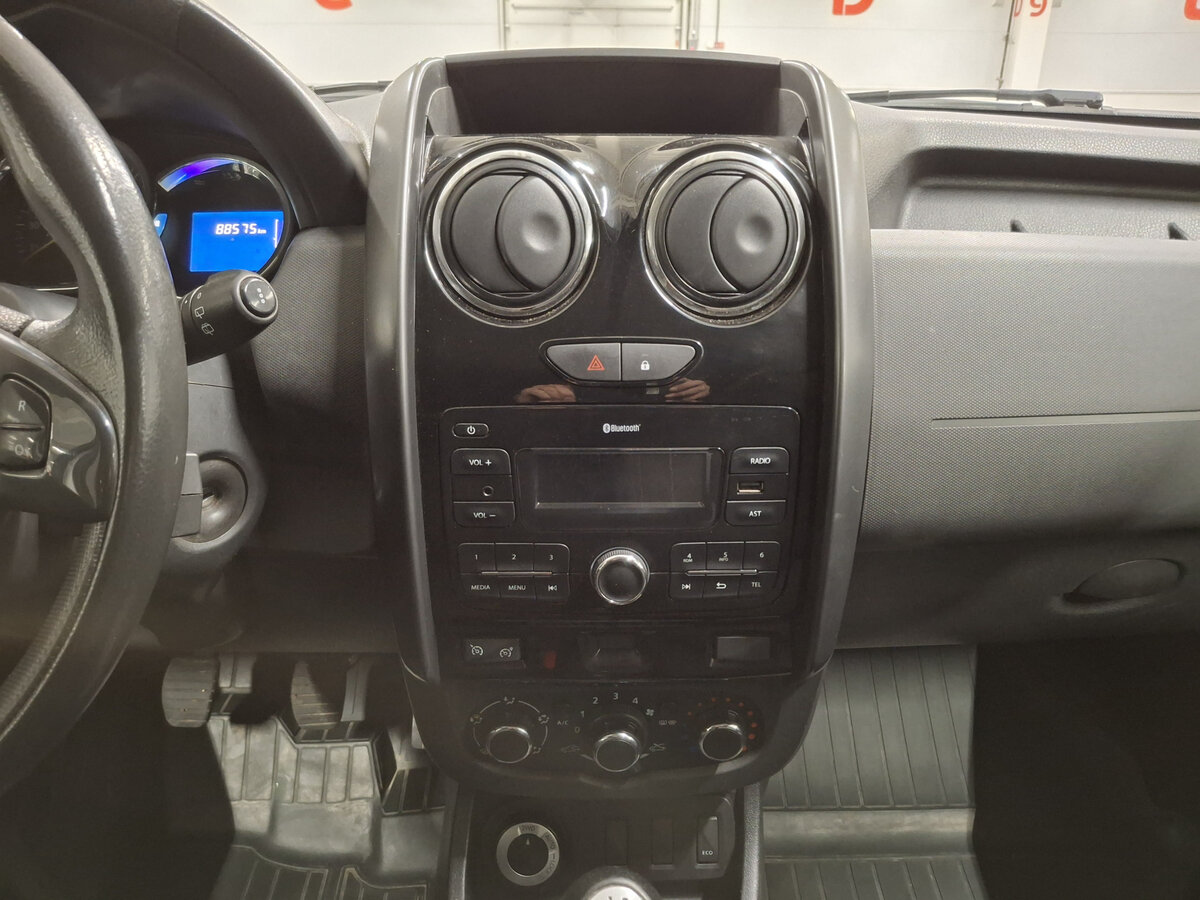 Б/У Рено Дастер 2018 года. Фото: #14