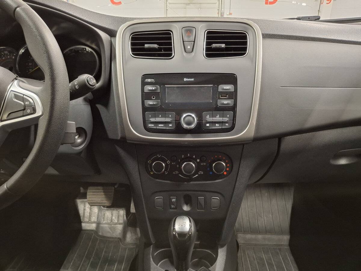 Б/У Рено Сандеро 2021 года. Фото: #14