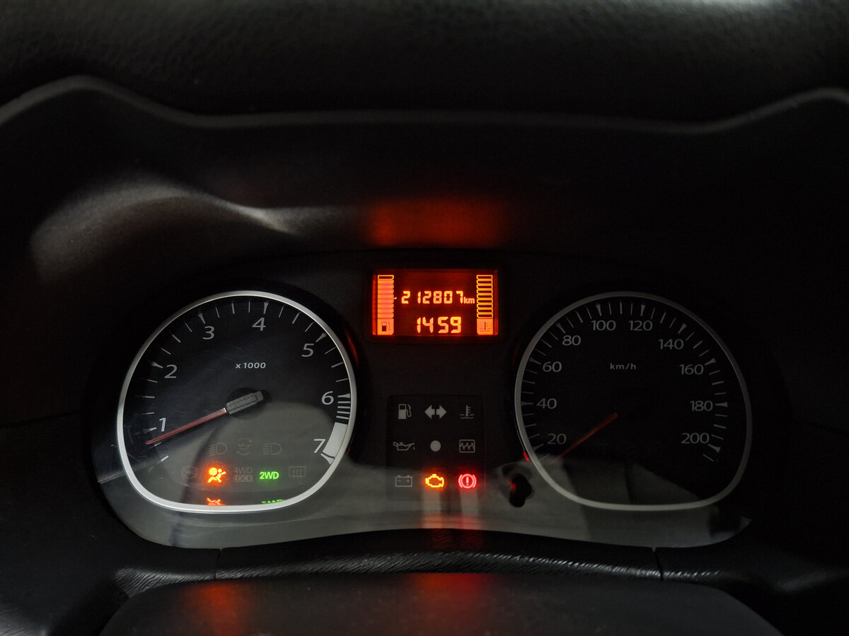 Б/У Рено Дастер 2012 года. Фото: #12