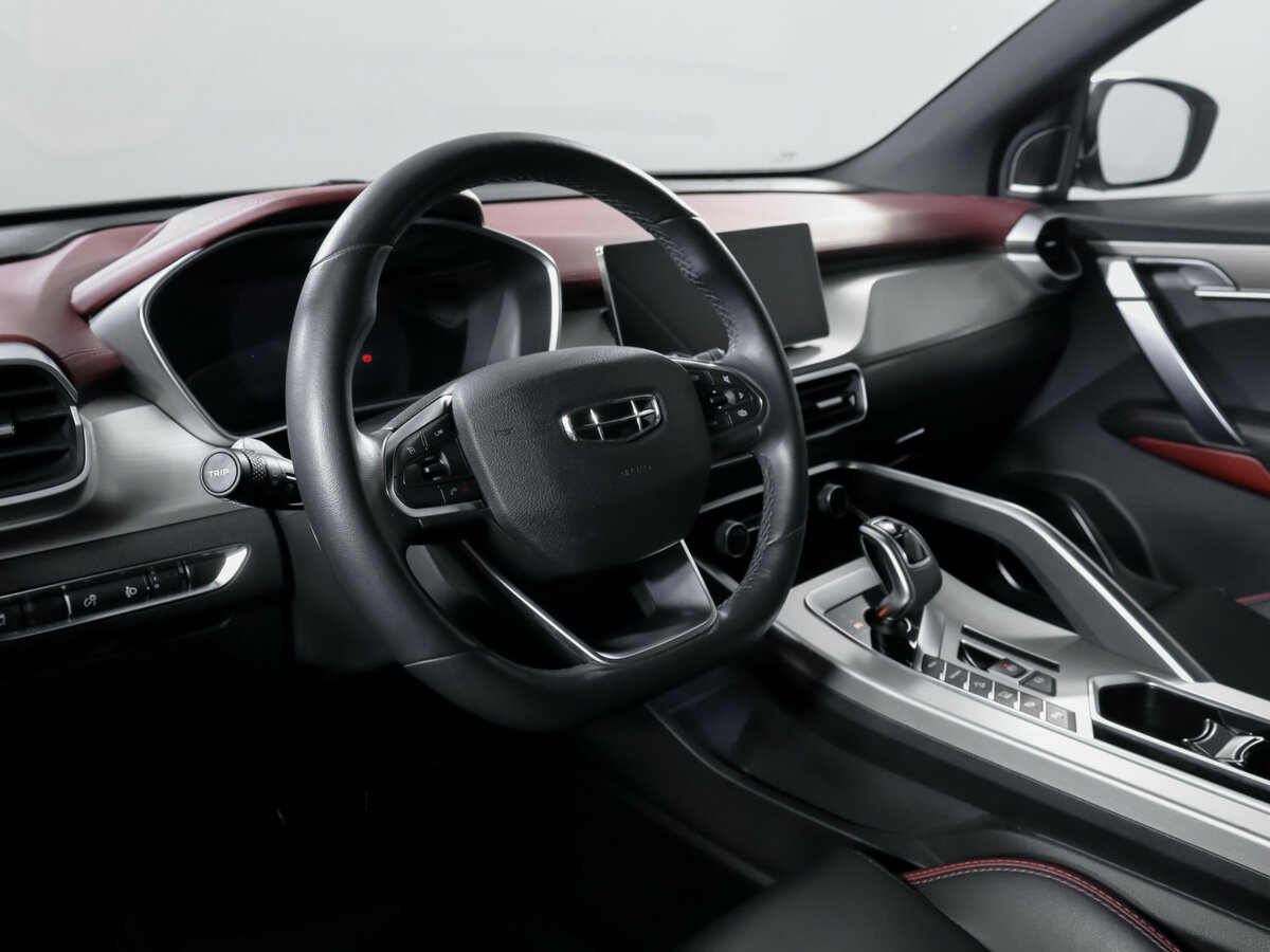 Б/У Джили Кулрэй 2021 года. Фото: #12