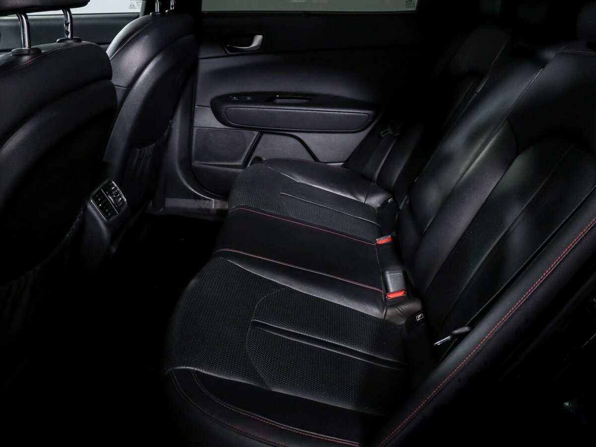 Б/У Киа Оптима 2016 года. Фото: #7