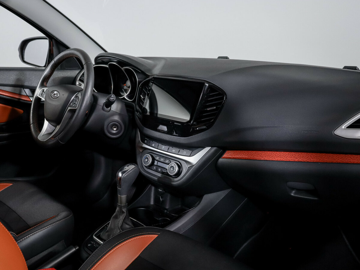 Б/У Лада (ВАЗ) Веста 2020 года. Фото: #6