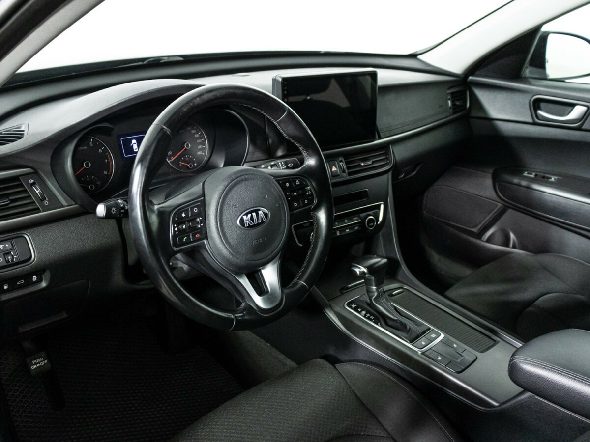 Б/У Киа Оптима 2017 года. Фото: #10