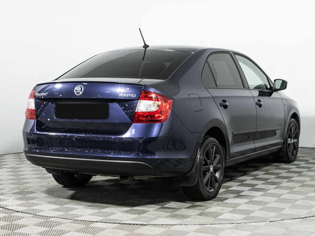 Б/У Шкода Рапид 2016 года. Фото: #4