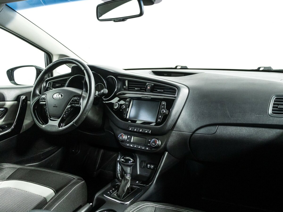 Б/У Киа Сид 2018 года. Фото: #8