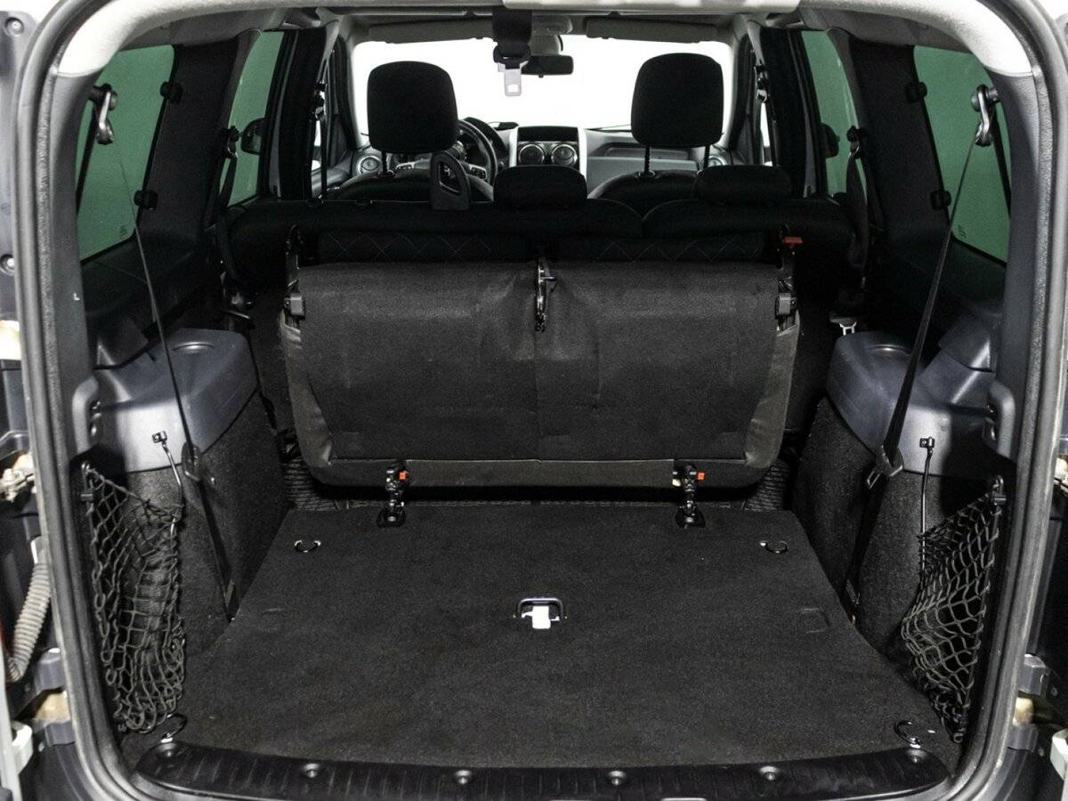 Б/У Лада (ВАЗ) Ларгус 2021 года. Фото: #16