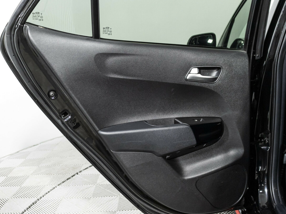 Б/У Киа Пиканто 2021 года. Фото: #23