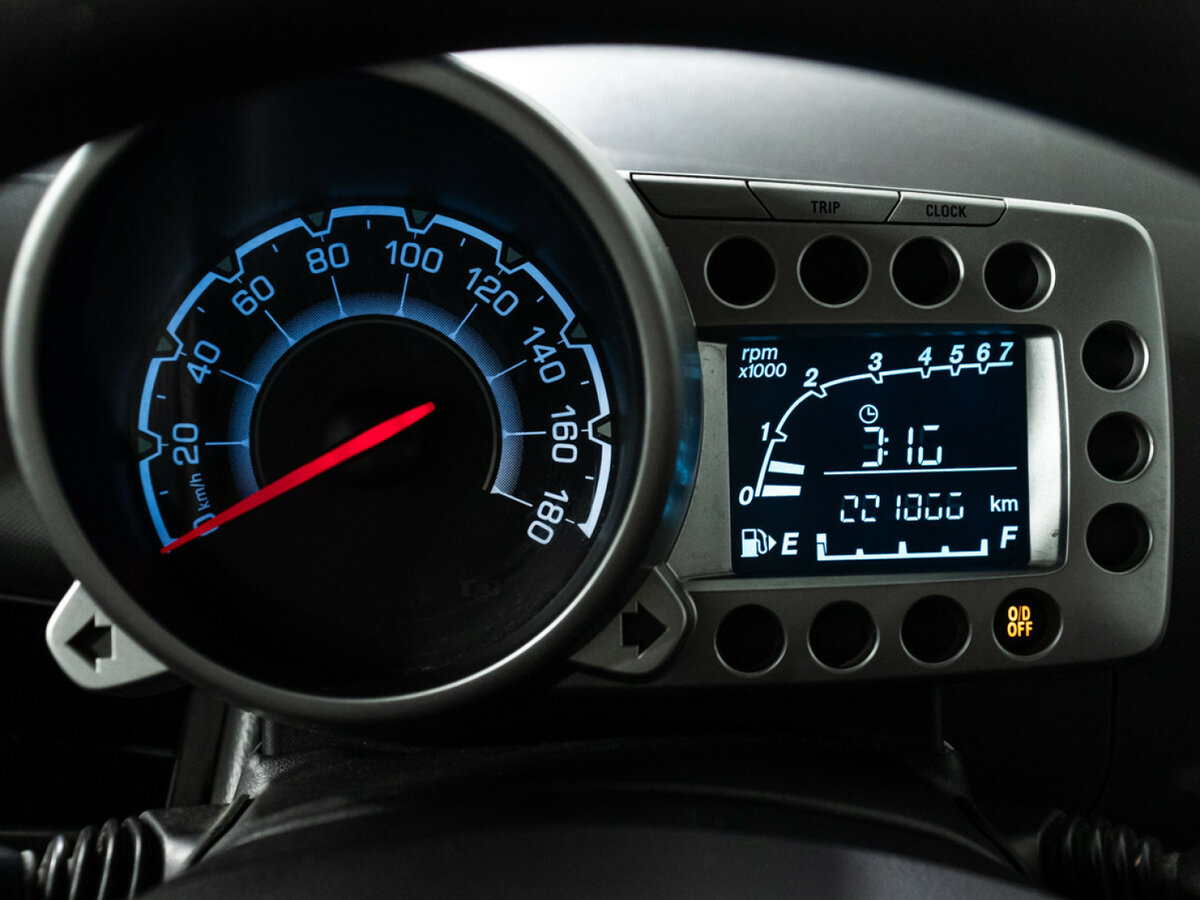 Б/У Шевроле Спарк 2012 года. Фото: #11