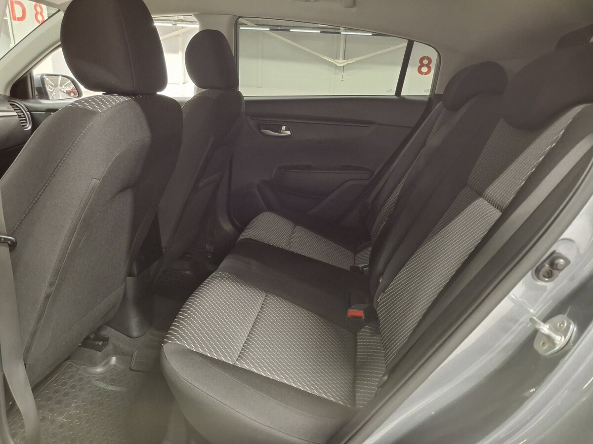 Б/У Киа Рио 2018 года. Фото: #11