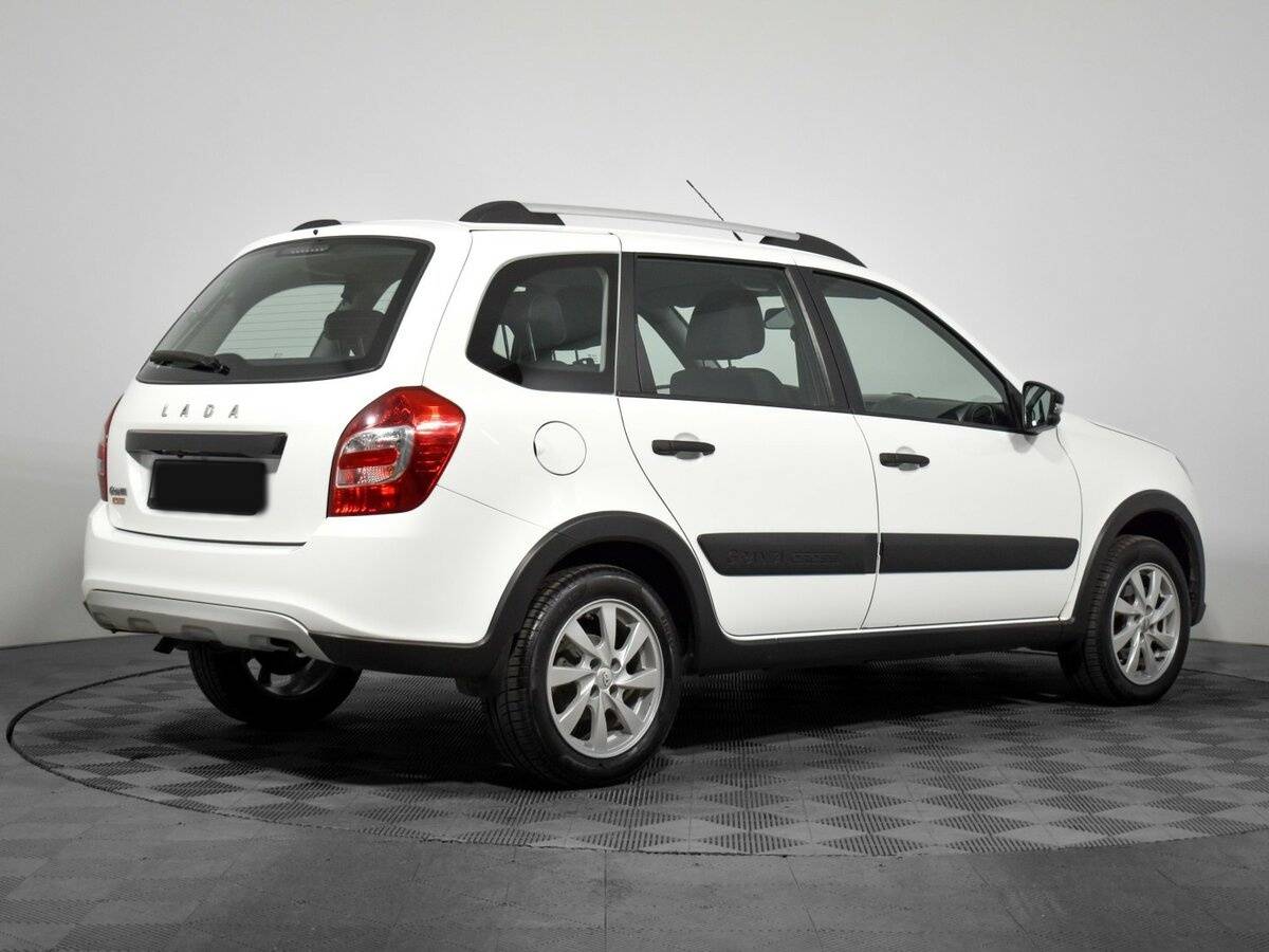 Б/У Лада (ВАЗ) Гранта 2019 года. Фото: #4