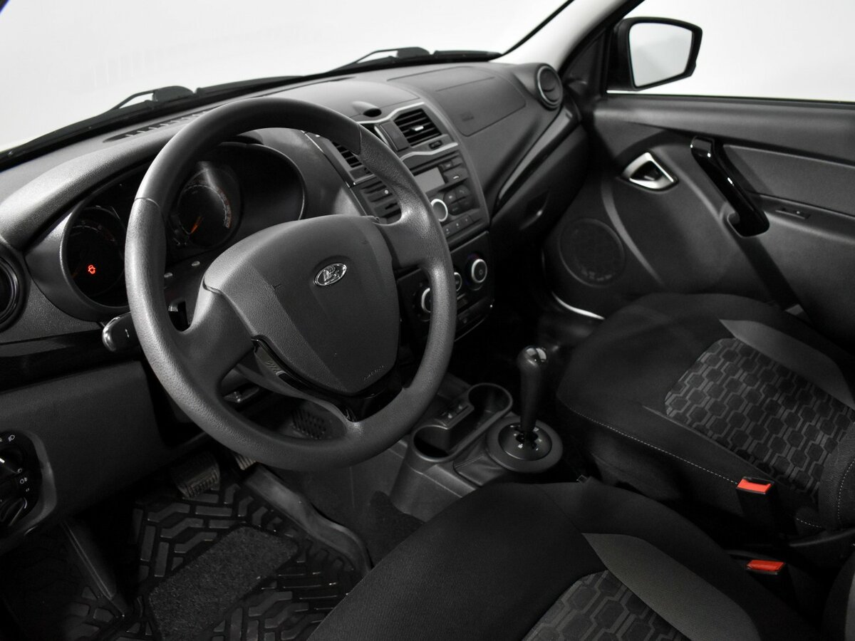 Б/У Лада (ВАЗ) Гранта 2019 года. Фото: #8