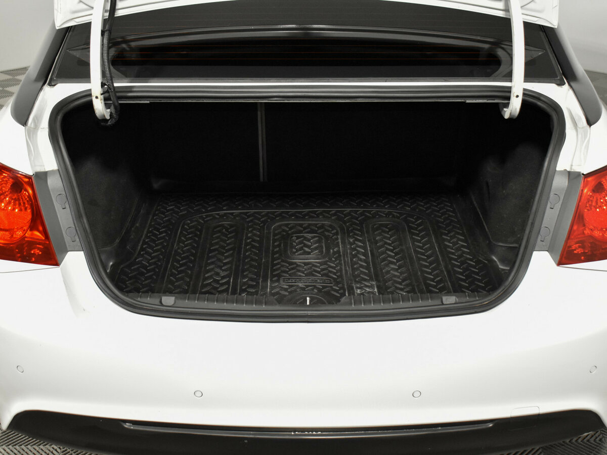 Б/У Шевроле Круз 2013 года. Фото: #15