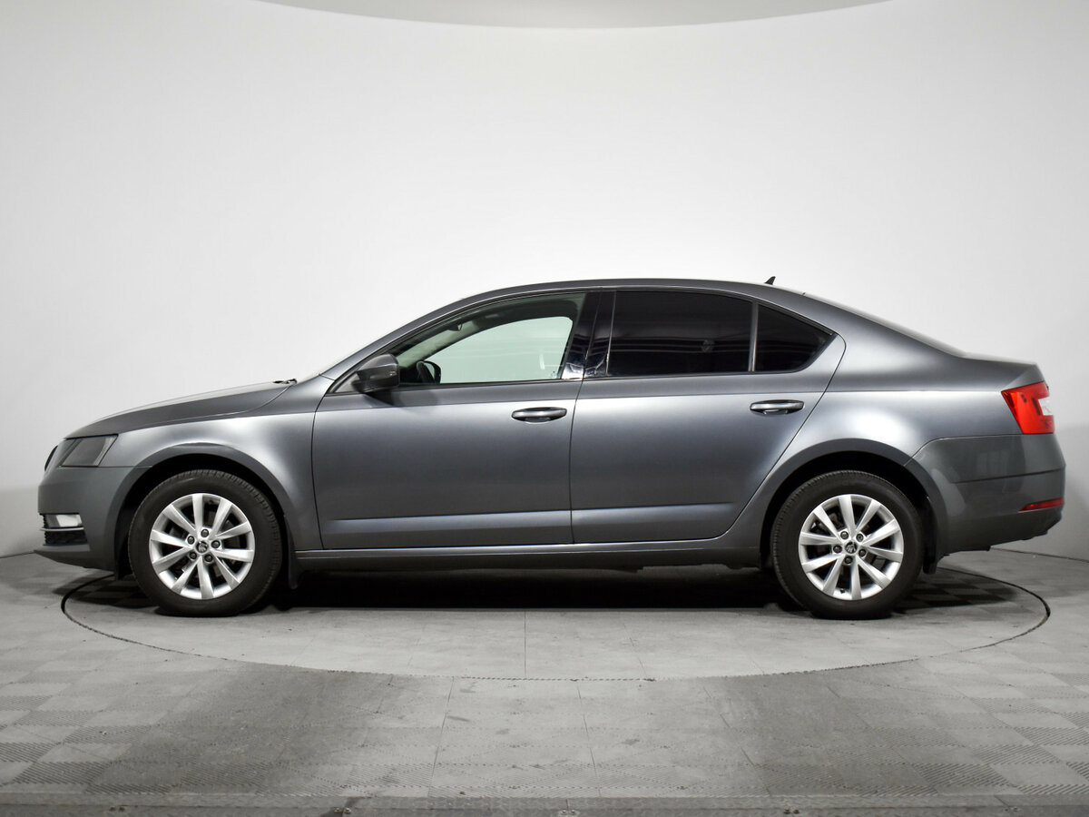 Б/У Шкода Октавия 2017 года. Фото: #7