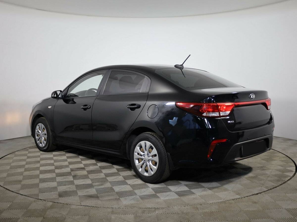 Б/У Киа Рио 2017 года. Фото: #6