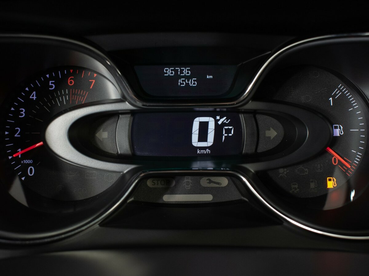 Б/У Рено Каптюр 2017 года. Фото: #11