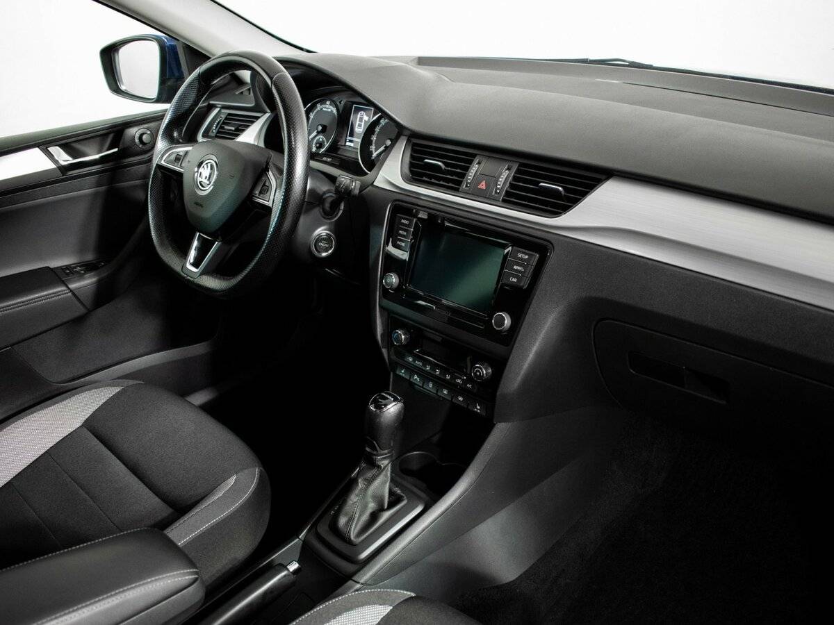 Б/У Шкода Рапид 2019 года. Фото: #7