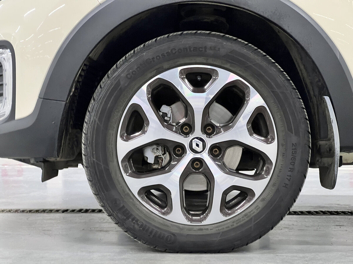 Б/У Рено Каптюр 2019 года. Фото: #17