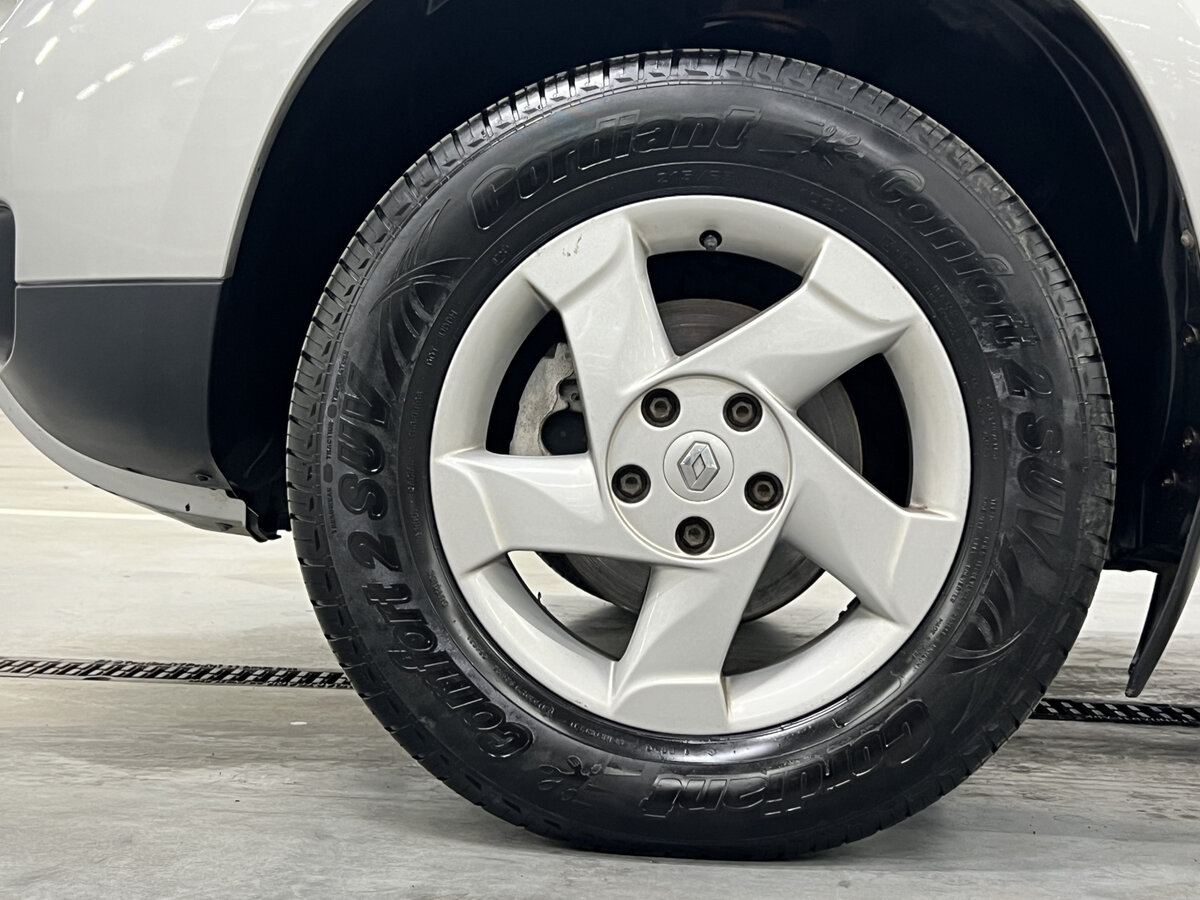 Б/У Рено Дастер 2017 года. Фото: #17