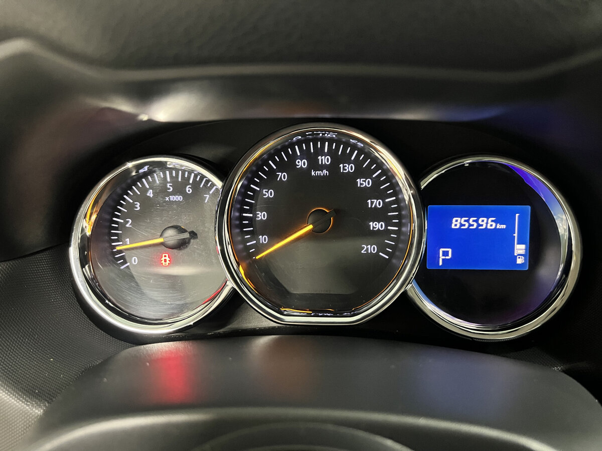 Б/У Рено Дастер 2016 года. Фото: #11