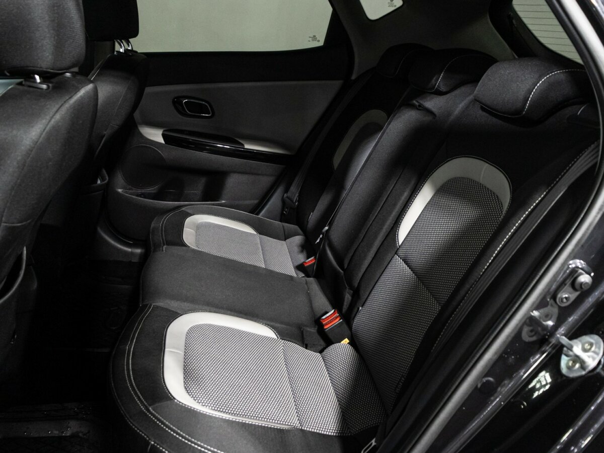 Б/У Киа Сид 2017 года. Фото: #8