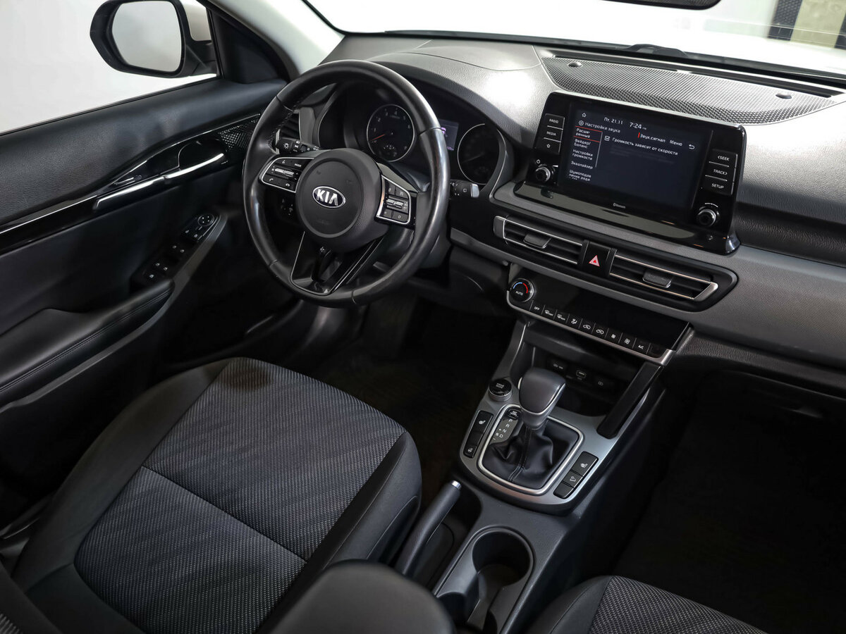 Б/У Киа Сельтос 2021 года. Фото: #6