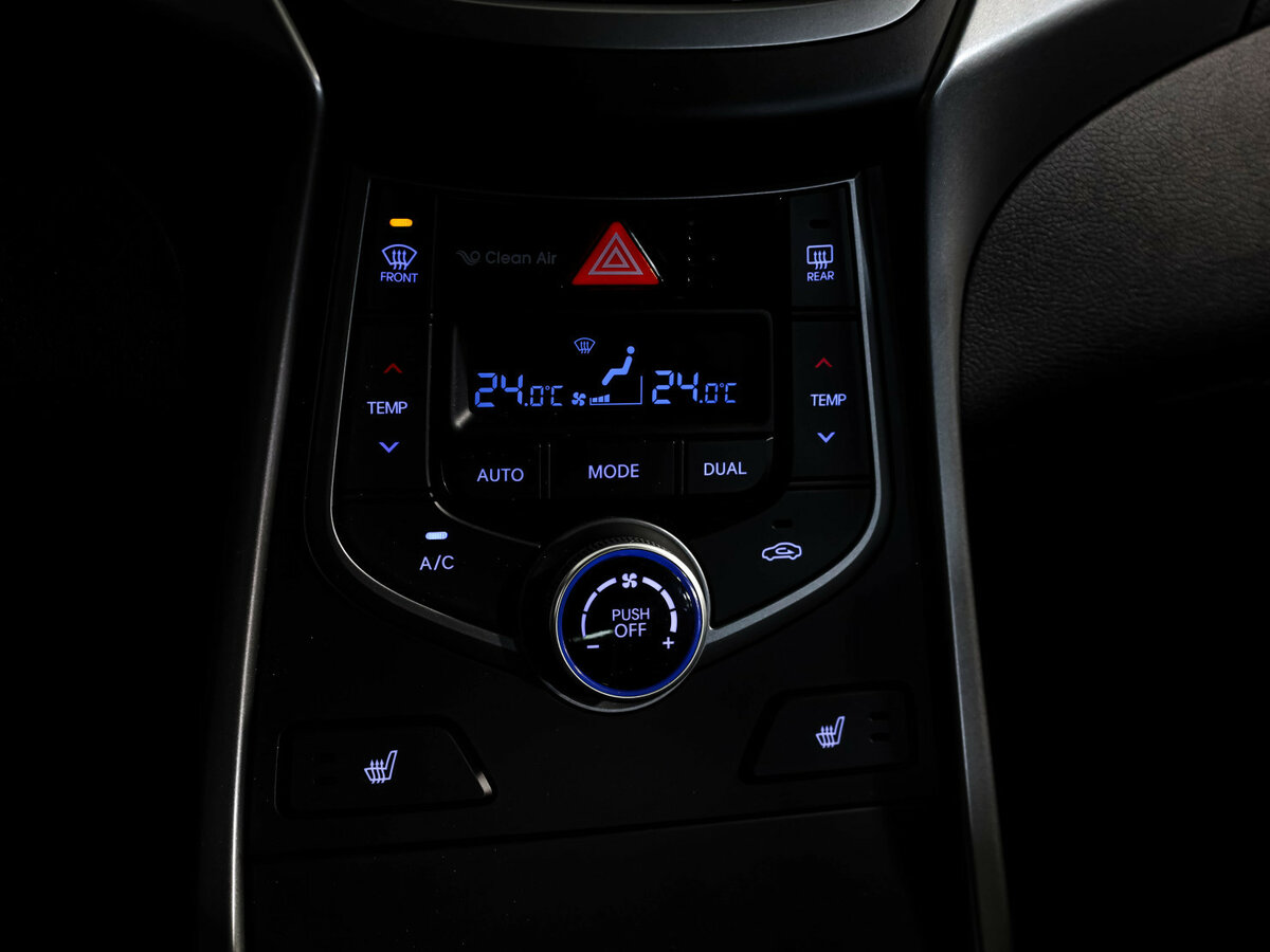 Б/У Хендай Елантра 2015 года. Фото: #11