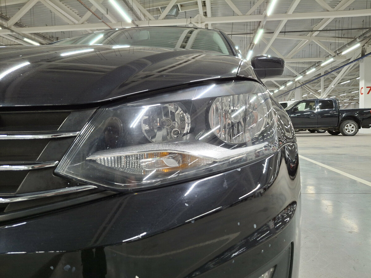 Б/У Фольксваген Поло 2017 года. Фото: #16