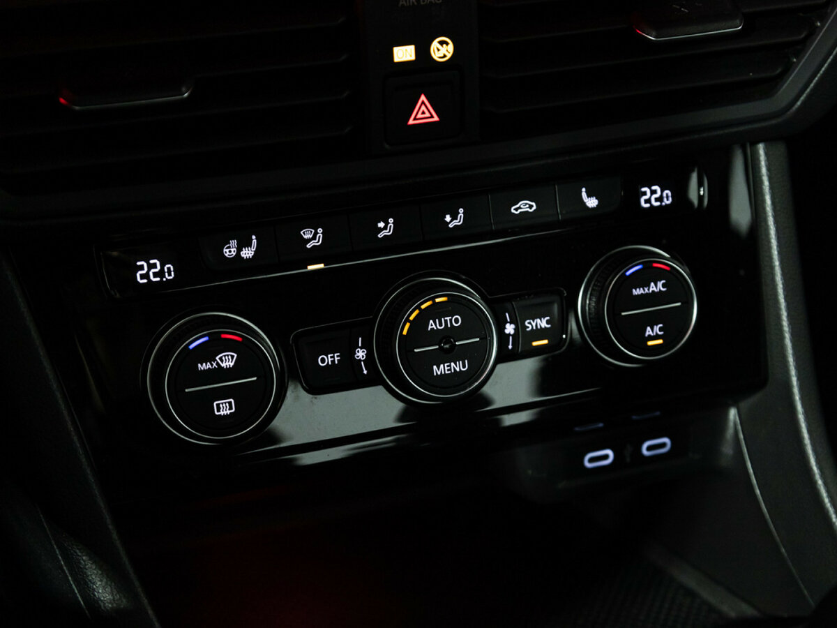 Б/У Фольксваген Джетта 2020 года. Фото: #15